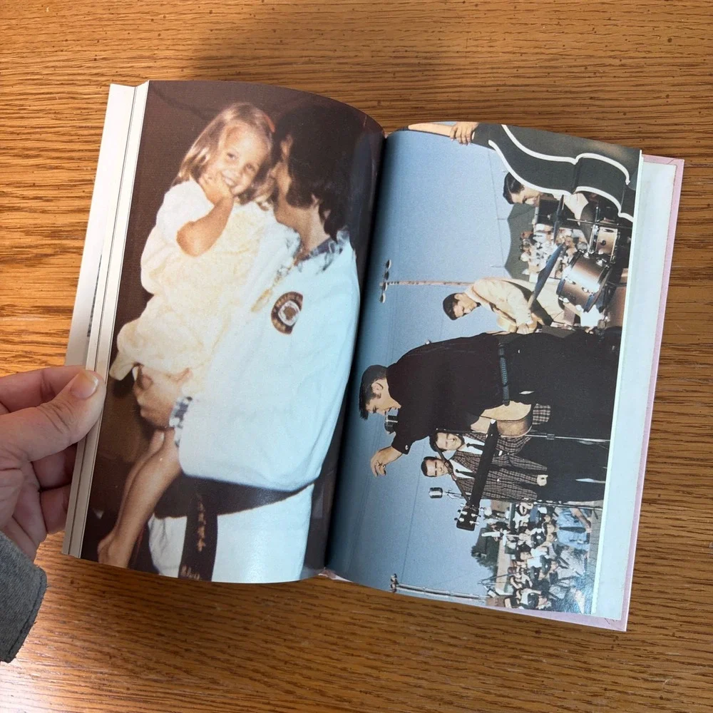 Elvis Presley's Graceland Gates by Harold Loyd 1987 Hardcover Elvis Cousin Book